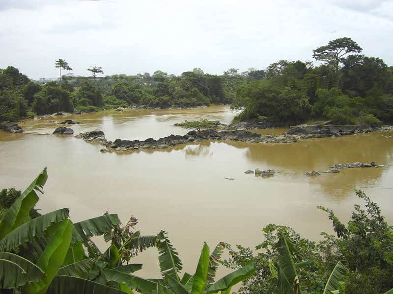 Pra river in Ghana can become chemically contaminated if the government doesn't act against illegal mining - 911Metallurgist 112257834.dgPsiWOu.KICX7677b